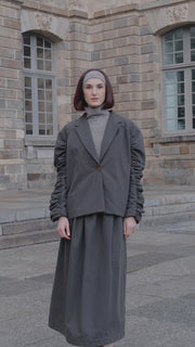 LA VESTE TAILLEUR